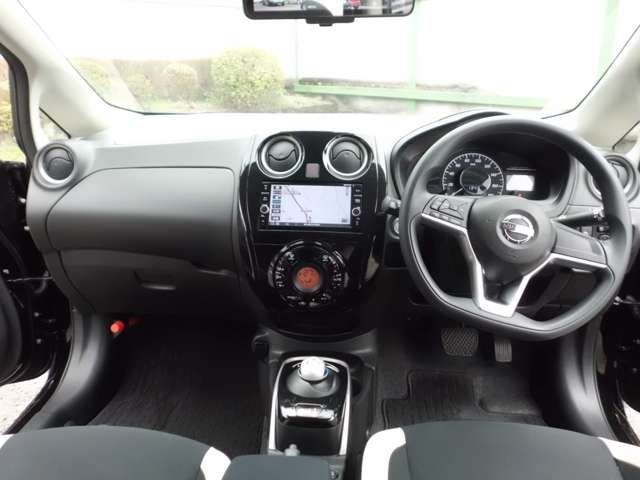 Nissan NOTE 2018-01 3118-11