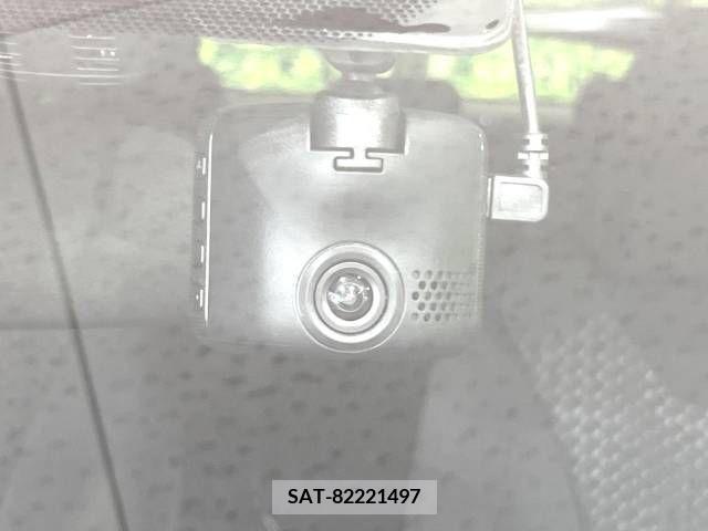 Toyota PRIUS 2018-07 393360-4