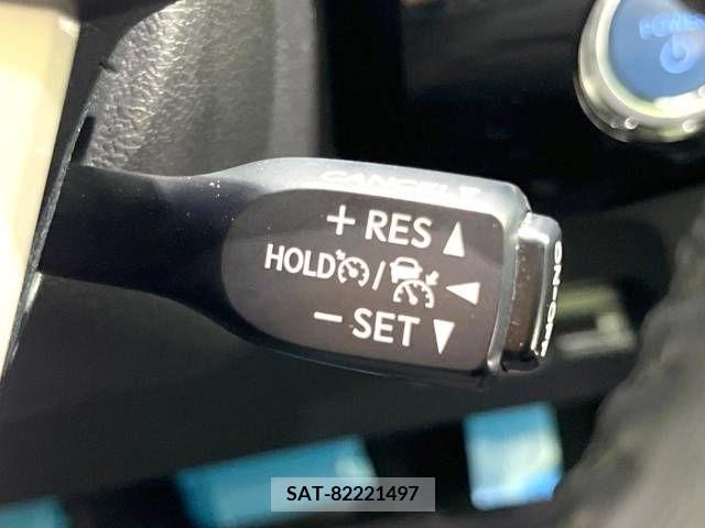 Toyota PRIUS 2018-07 393360-7