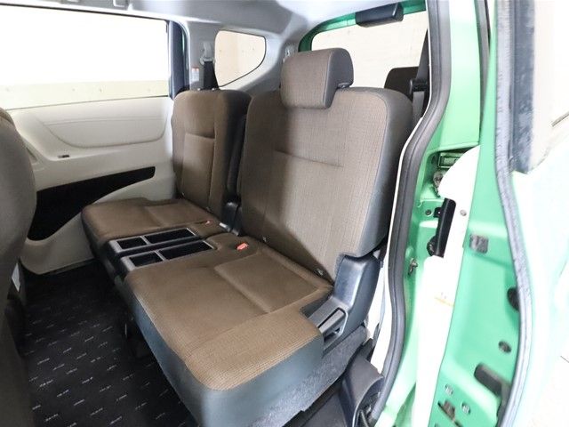 Toyota SIENTA 2016-12 18147-6