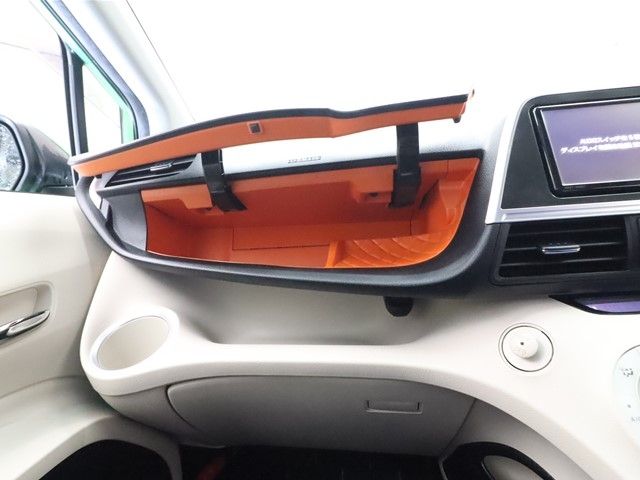 Toyota SIENTA 2016-12 18147-16