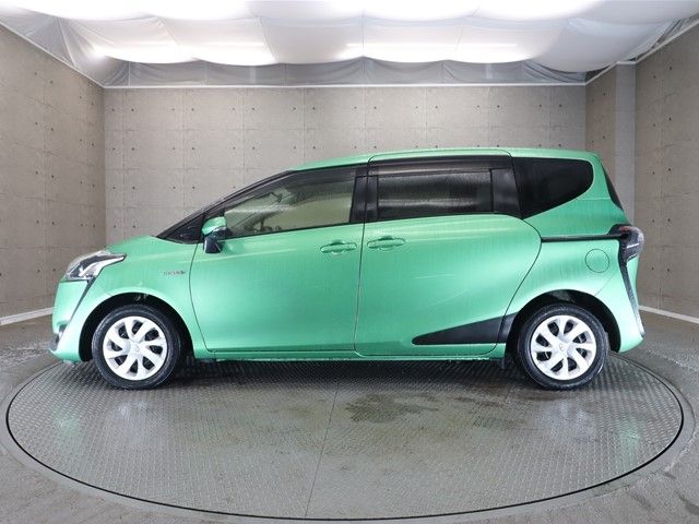 Toyota SIENTA 2016-12 18147-25