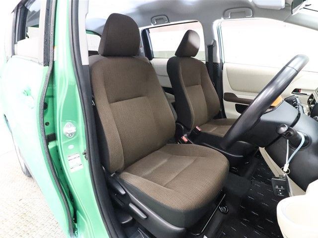 Toyota SIENTA 2016-12 18147-3