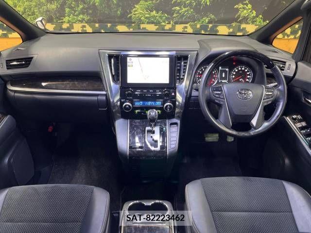 Toyota ALPHARD 2021-02 223972-1
