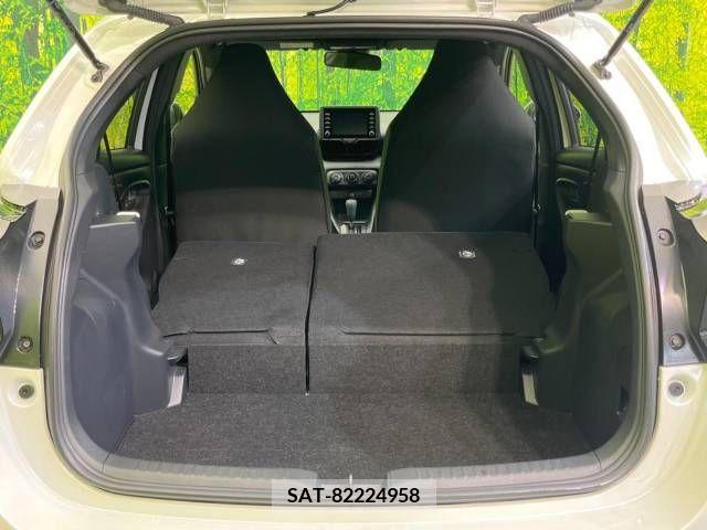 Toyota YARIS 2022-07 290797-10