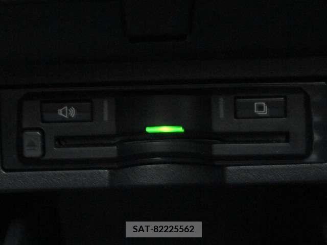 Toyota ALPHARD 2019-02 299474-12
