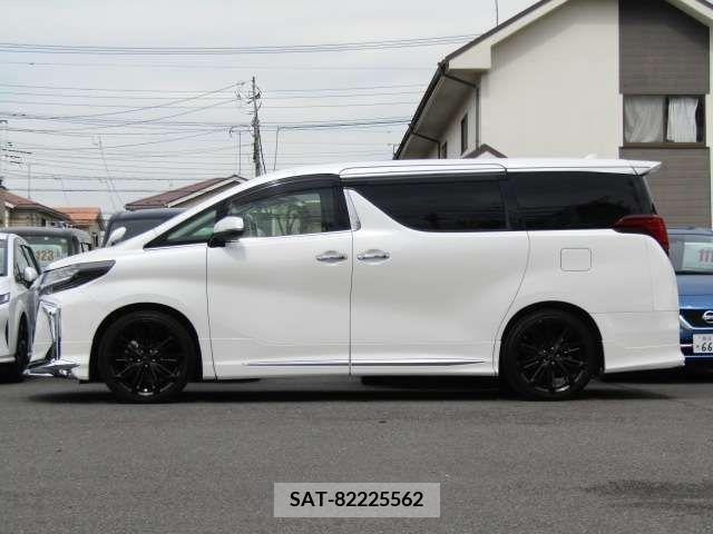 Toyota ALPHARD 2019-02 299474-4