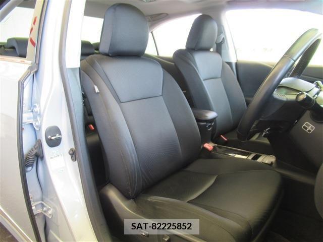 Lexus HS 2010-02 388000-10