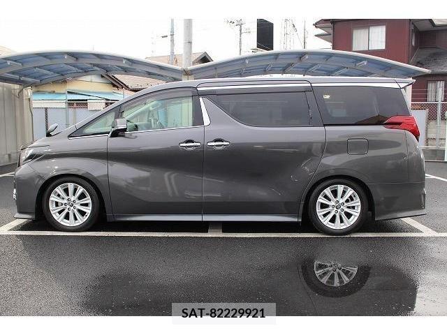 Toyota ALPHARD 2017-08 223514-10