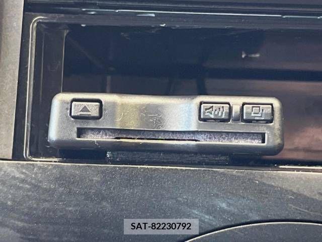 Nissan NOTE 2013-09 365428-3