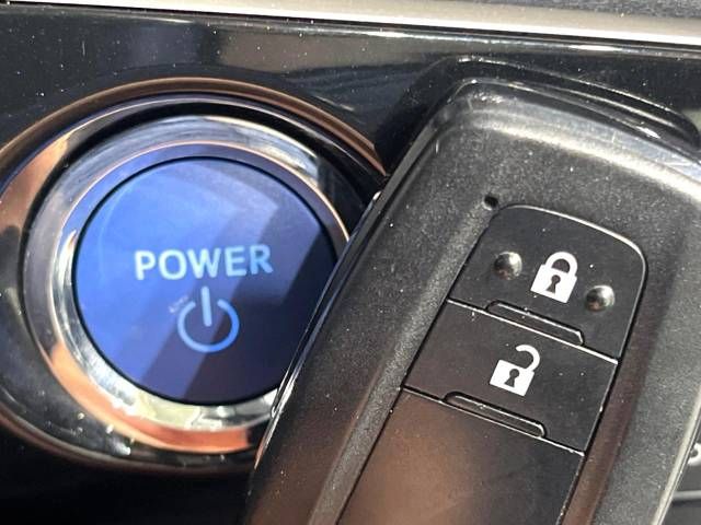 Toyota PRIUS 2019-09 189567-7