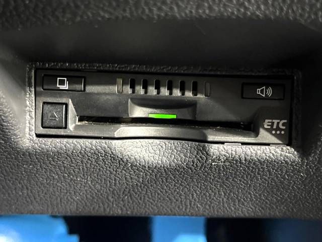Toyota PRIUS 2019-09 189567-6