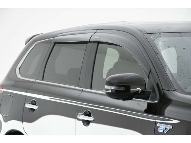Mitsubishi OUTLANDER PHEV 2019-10 191181-3