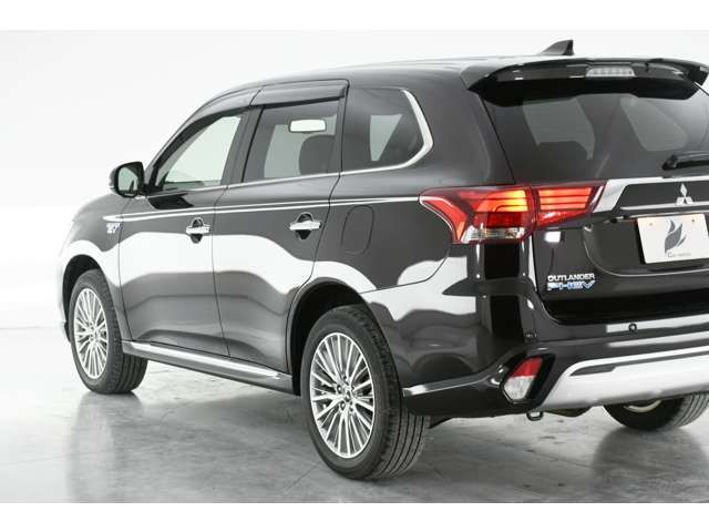 Mitsubishi OUTLANDER PHEV 2019-10 191181-6