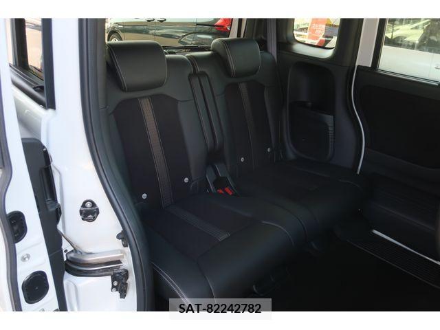 Honda N BOX CUSTOM 2020-04 211123-26
