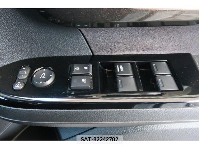 Honda N BOX CUSTOM 2020-04 211123-14