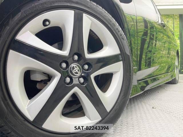 Toyota PRIUS 2016-06 322384-16