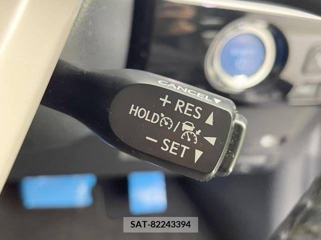 Toyota PRIUS 2016-06 322384-5