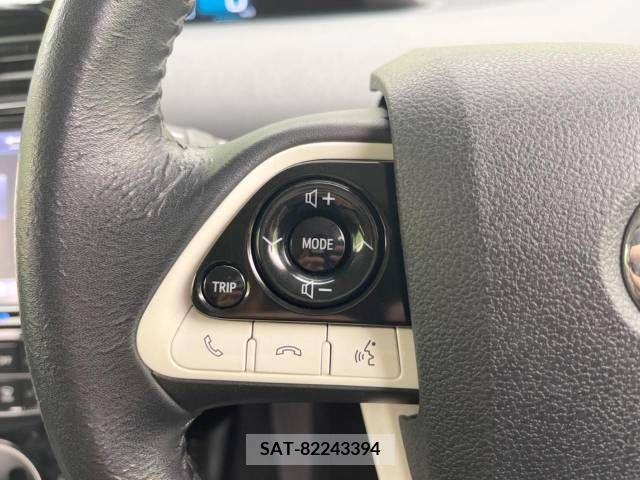Toyota PRIUS 2016-06 322384-10