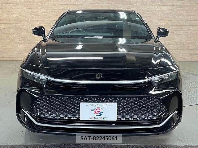 Toyota CROWN 2023-01 358181-16