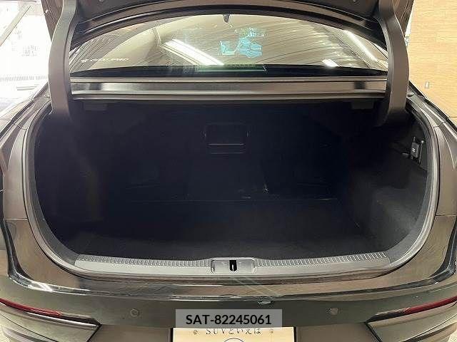 Toyota CROWN 2023-01 358181-19