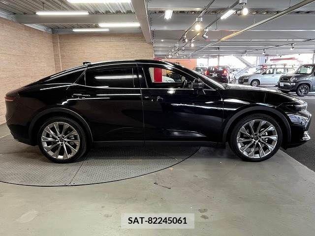 Toyota CROWN 2023-01 358181-17