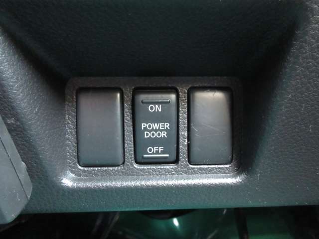 Nissan SERENA 2012-01 5717-17