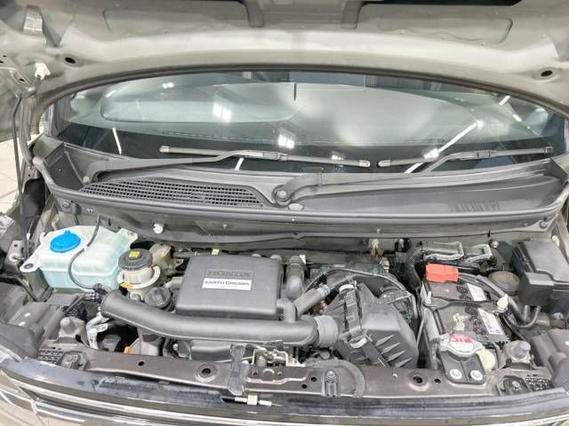 Honda N BOX CUSTOM 2018-04 11107-19