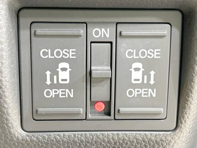 Honda N BOX CUSTOM 2018-04 11107-2