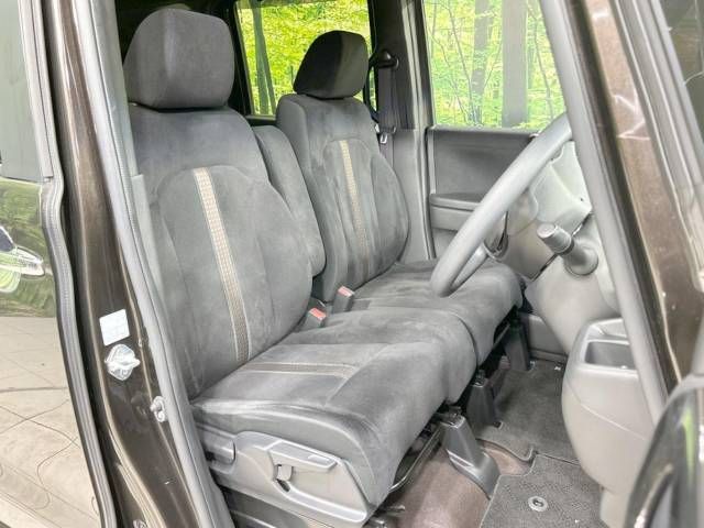 Honda N BOX CUSTOM 2018-04 11107-8