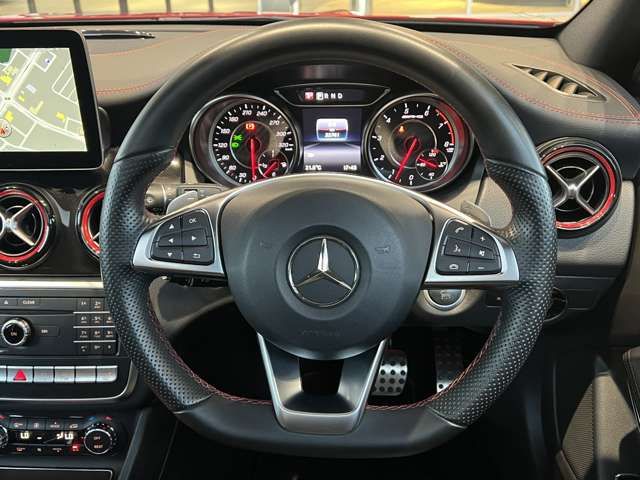 Amg A-Class 2018-02 12224-14