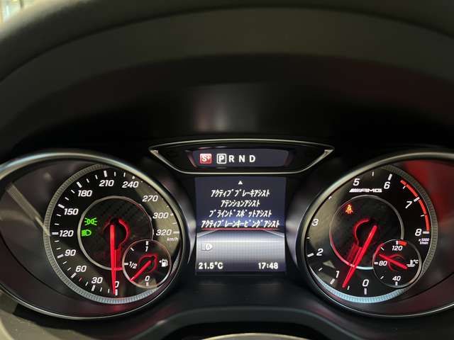 Amg A-Class 2018-02 12224-10