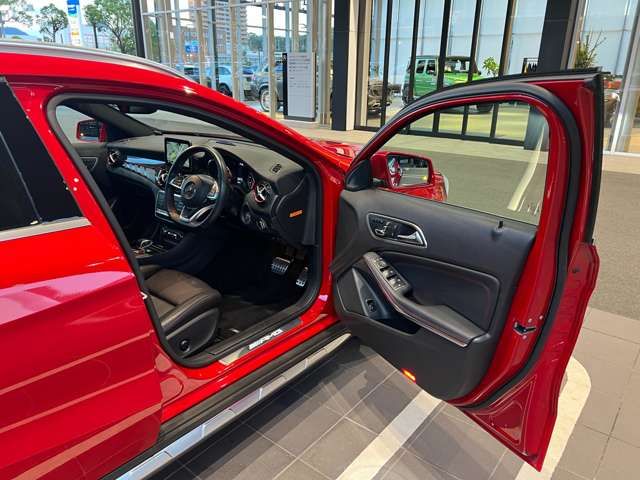 Amg A-Class 2018-02 12224-19