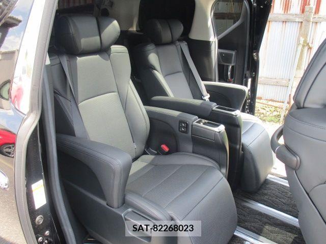Toyota ALPHARD 2021-01 388984-11