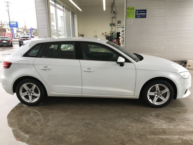 Audi A3 2017-06 186632-5