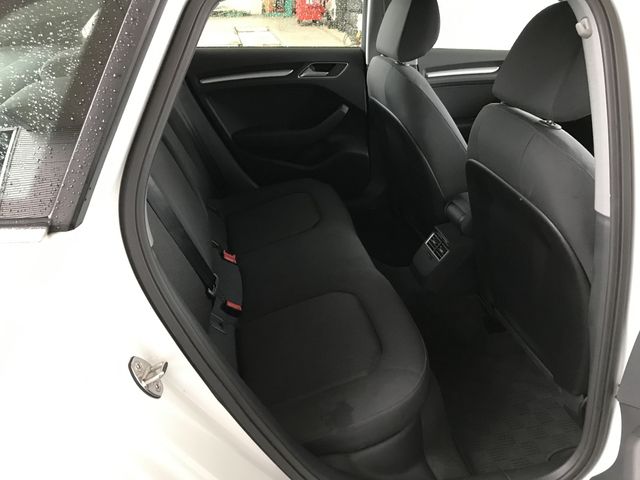 Audi A3 2017-06 186632-13