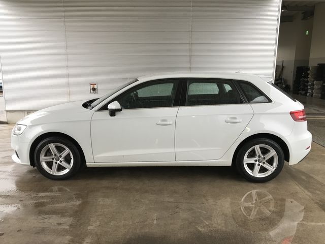 Audi A3 2017-06 186632-8