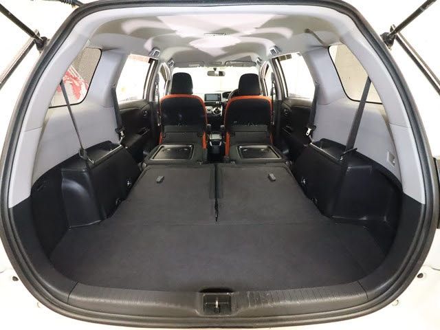 Toyota WISH 2012-04 2513-9