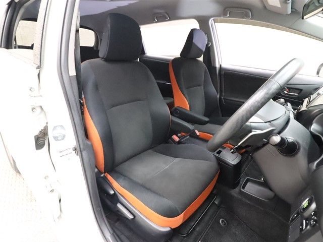 Toyota WISH 2012-04 2513-3