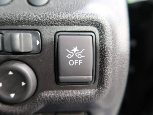 Nissan NOTE 2017-04 3159-5