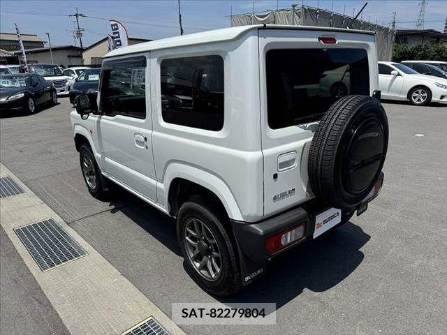 Suzuki JIMNY 2019-01 384911-12