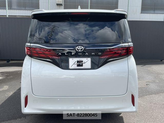 Toyota ALPHARD 2023-08 203841-4
