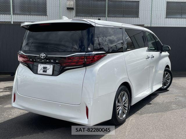 Toyota ALPHARD 2023-08 203841-8