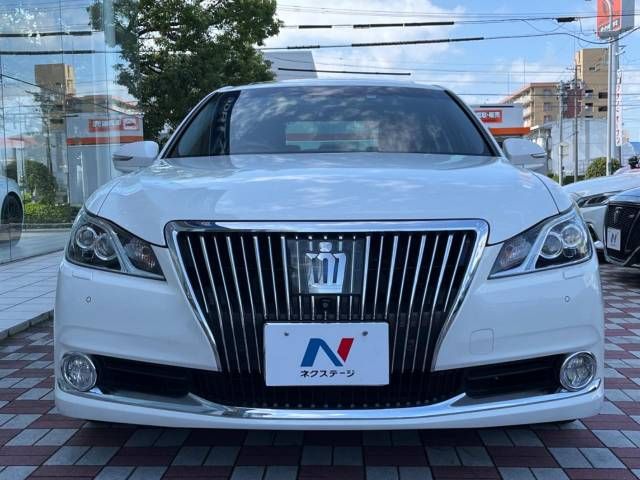 Toyota CROWN MAJESTA 2015-11 12047-14