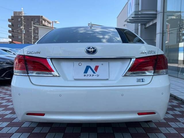 Toyota CROWN MAJESTA 2015-11 12047-15