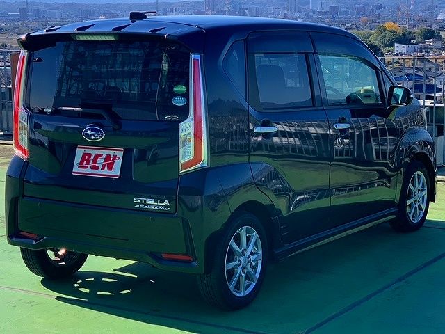 Subaru STELLA 2015-01 195308-2