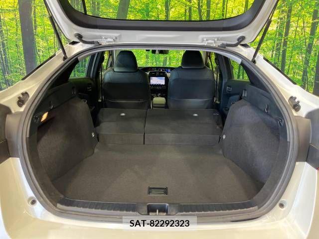 Toyota PRIUS 2019-06 381603-10
