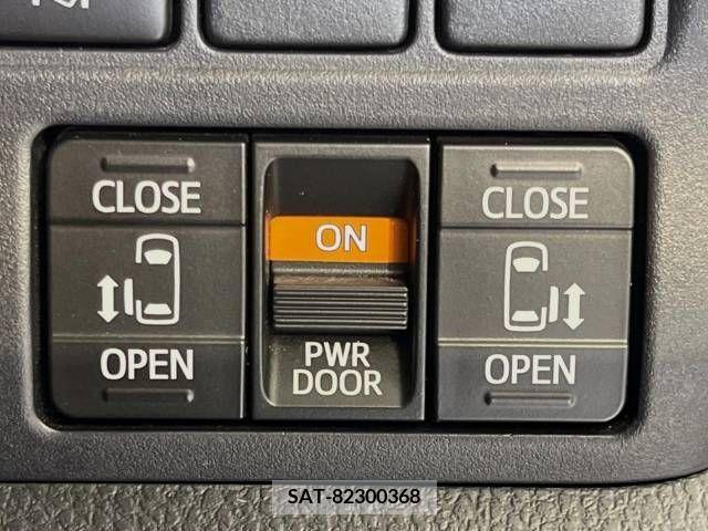 Toyota VOXY 2018-09 370417-6