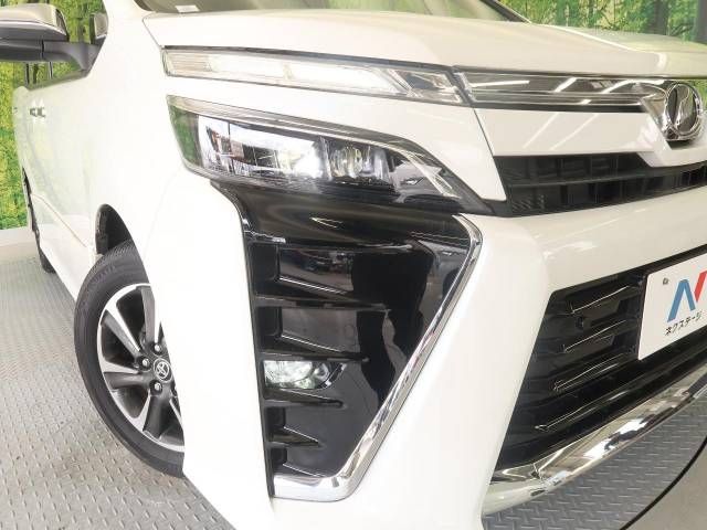 Toyota VOXY 2019-03 8966-14