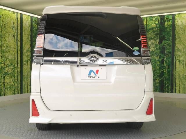 Toyota VOXY 2019-03 8966-17